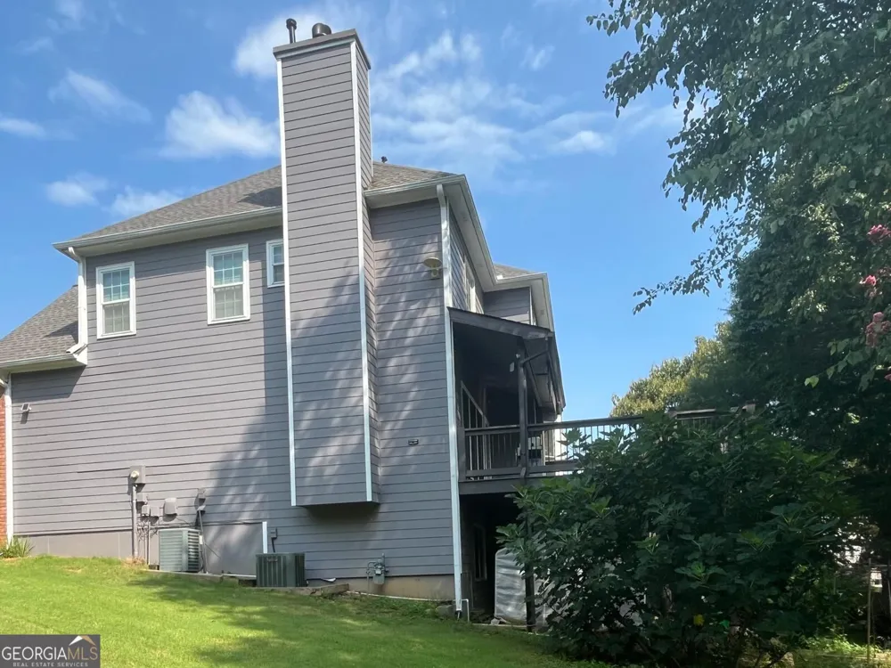 1254 Riversand LN SW Lilburn, GA 30047