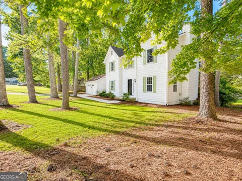 3135 Revere CIR