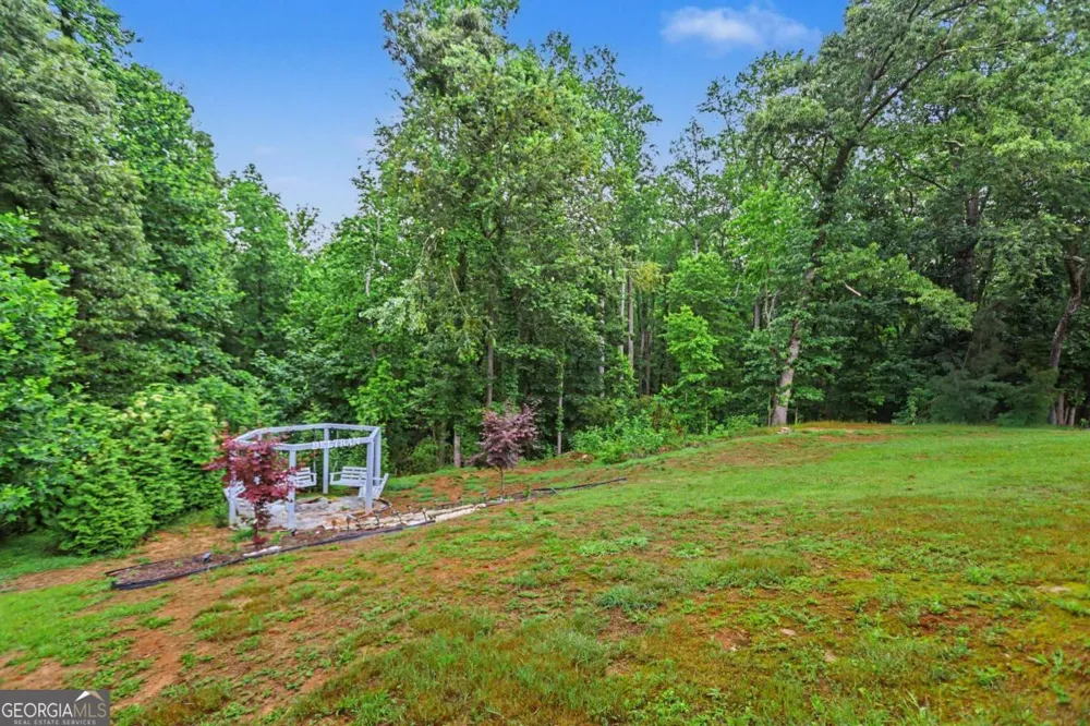 5643 Pipsissewa DR Flowery Branch, GA 30542