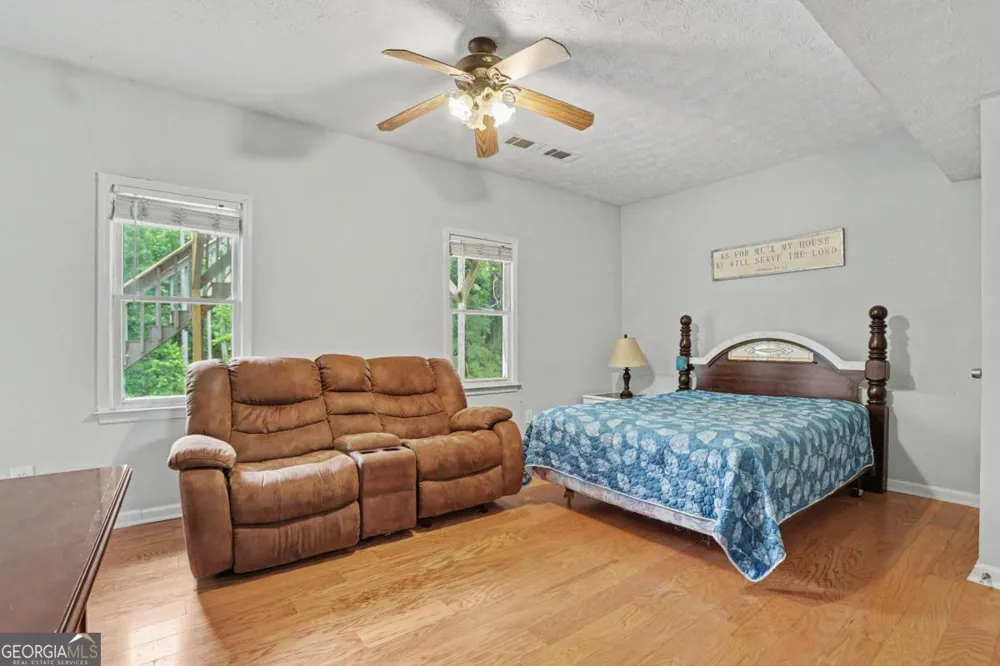 5643 Pipsissewa DR Flowery Branch, GA 30542