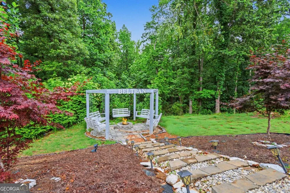 5643 Pipsissewa DR Flowery Branch, GA 30542