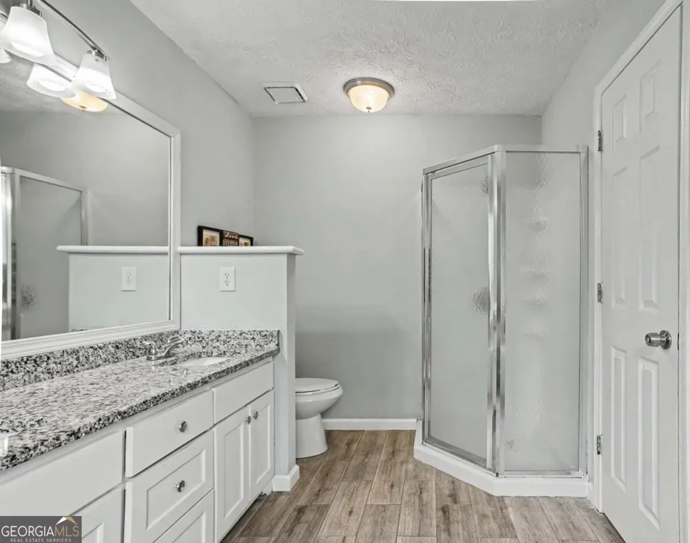 5643 Pipsissewa DR Flowery Branch, GA 30542