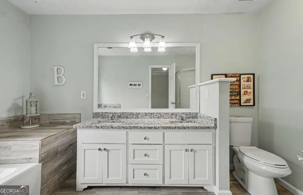 5643 Pipsissewa DR Flowery Branch, GA 30542