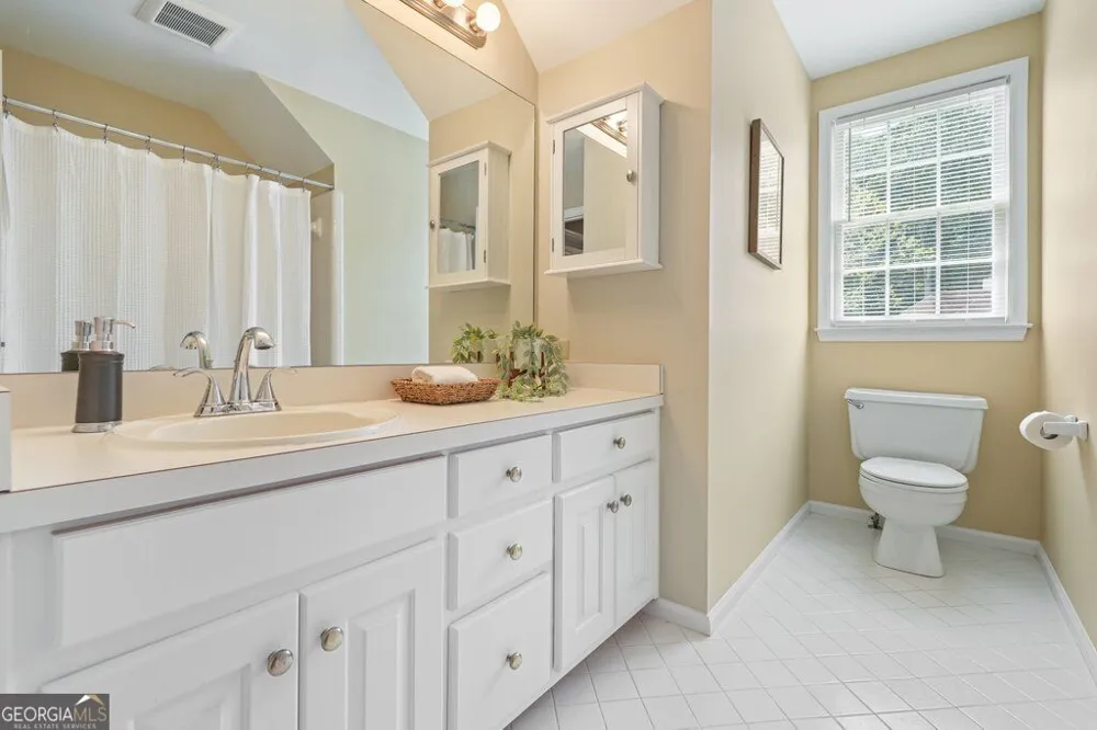 2564 Chestea DR NE Marietta, GA 30066