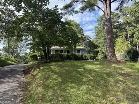 9010 Clark RD