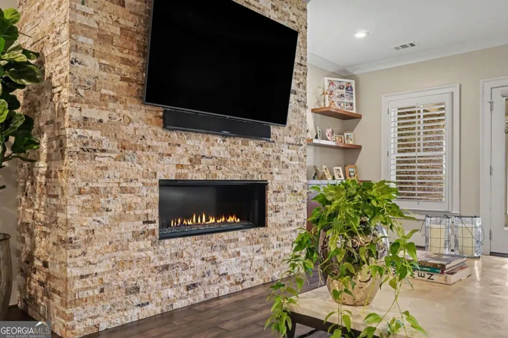 288 Walnut PATH SW Marietta, GA 30064