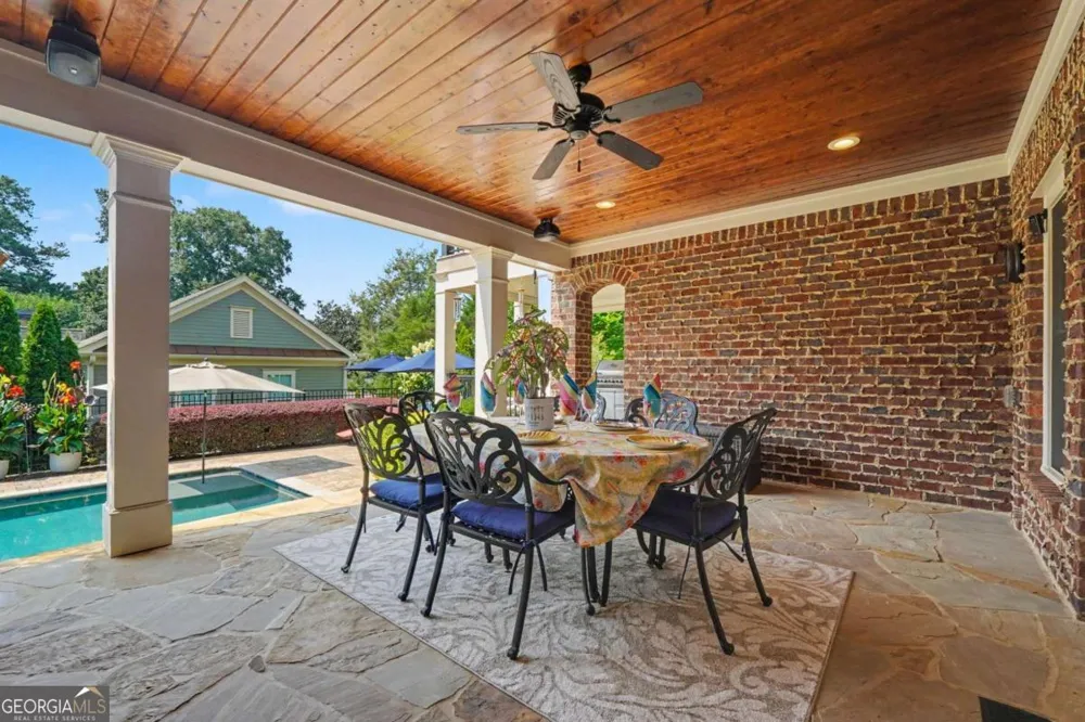 288 Walnut PATH SW Marietta, GA 30064