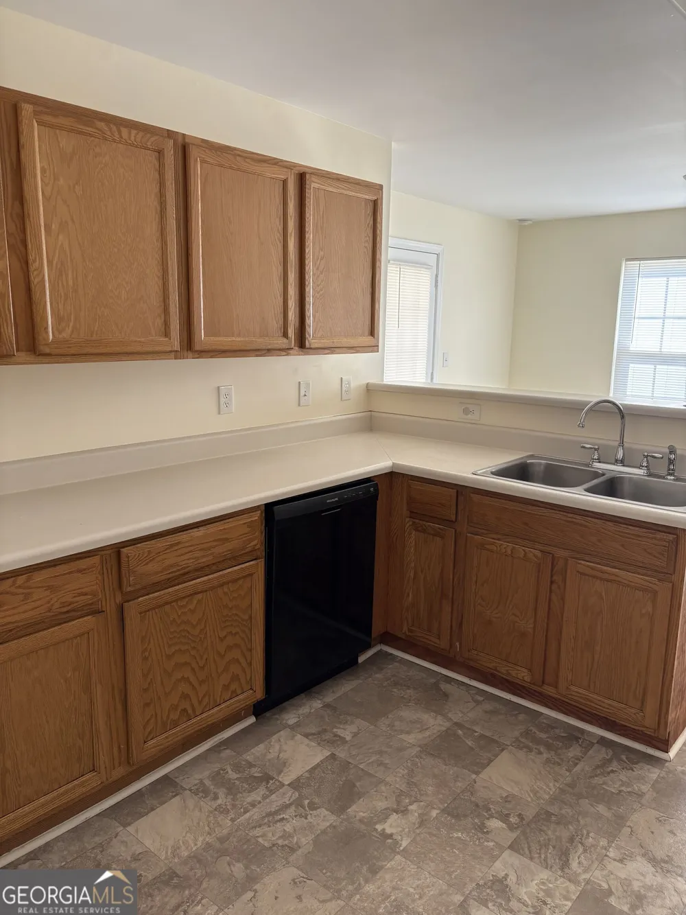 294 Oliver Ridge DR Commerce, GA 30529