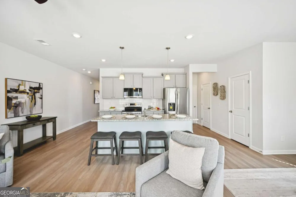1719 Hillview LN Lithonia, GA 30058