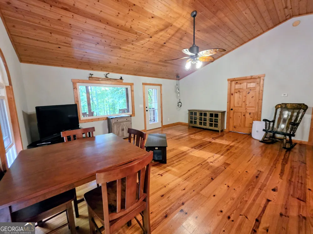 1141 Old Forge ESTS Hiawassee, GA 30546