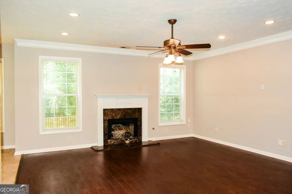 3040 Goldmist DR Buford, GA 30519