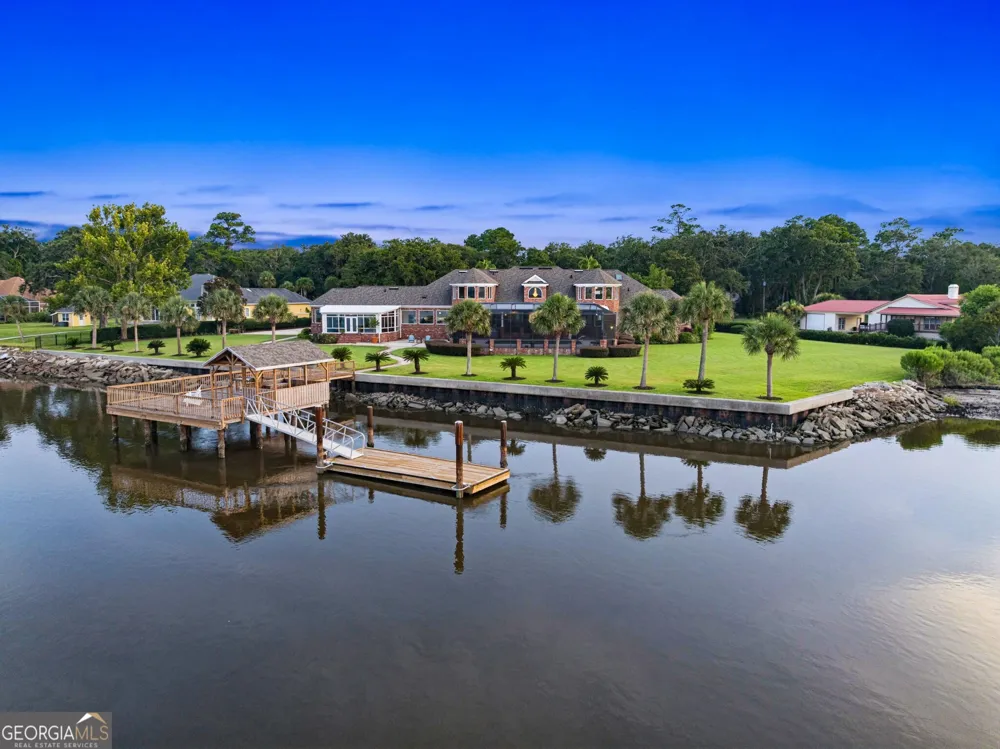 1583 Mush Bluff RD St. Marys, GA 31558