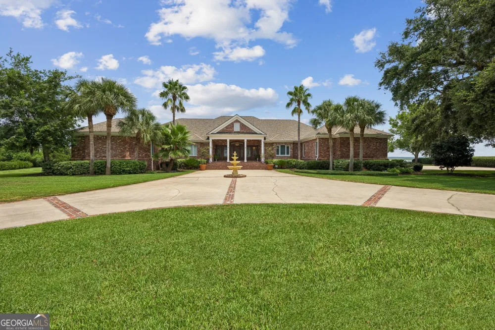 1583 Mush Bluff RD St. Marys, GA 31558