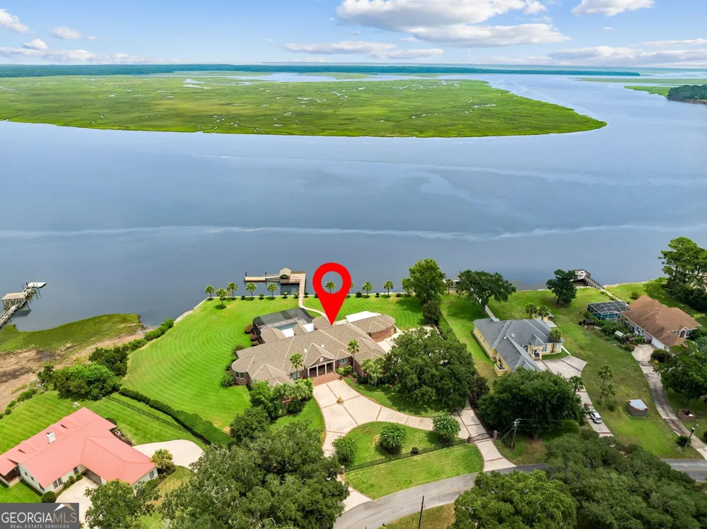 1583 Mush Bluff RD St. Marys, GA 31558