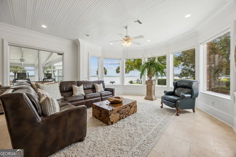 1583 Mush Bluff RD St. Marys, GA 31558