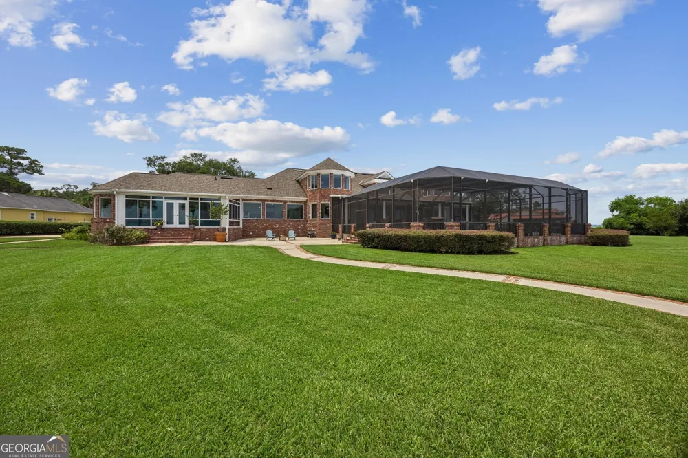 1583 Mush Bluff RD St. Marys, GA 31558