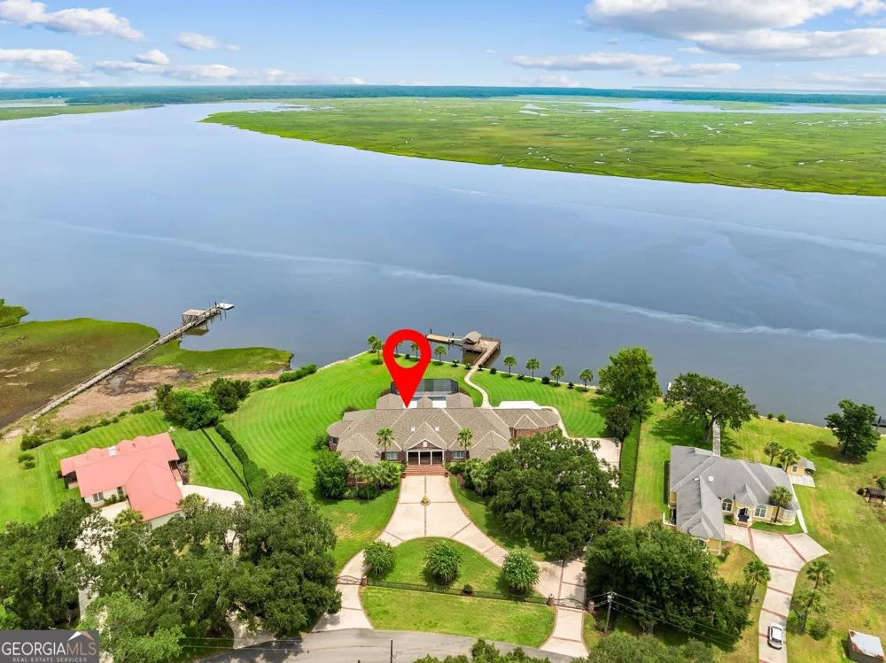 1583 Mush Bluff RD St. Marys, GA 31558