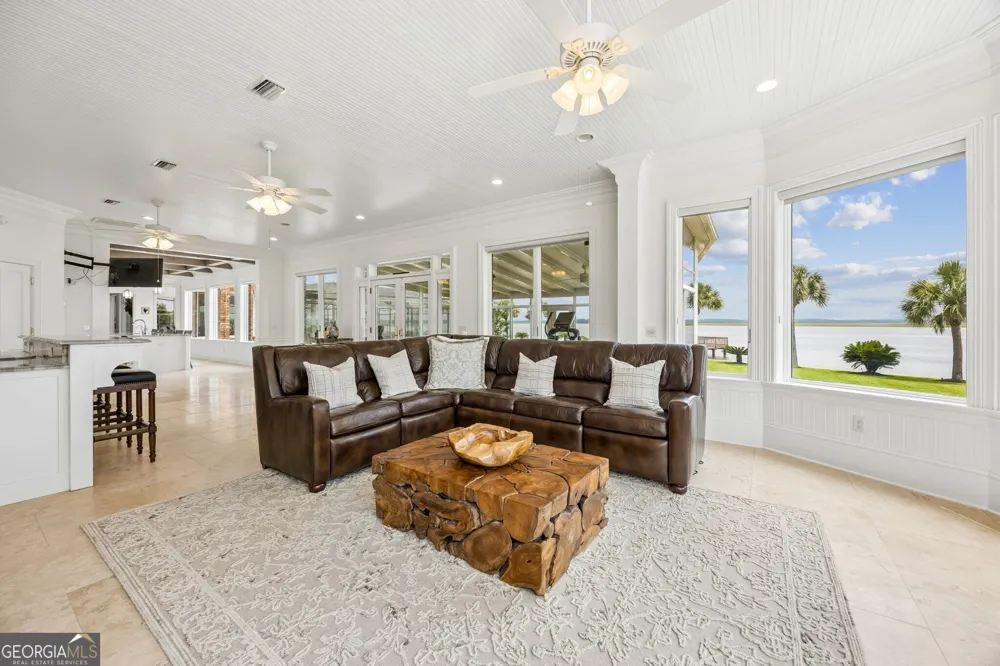1583 Mush Bluff RD St. Marys, GA 31558