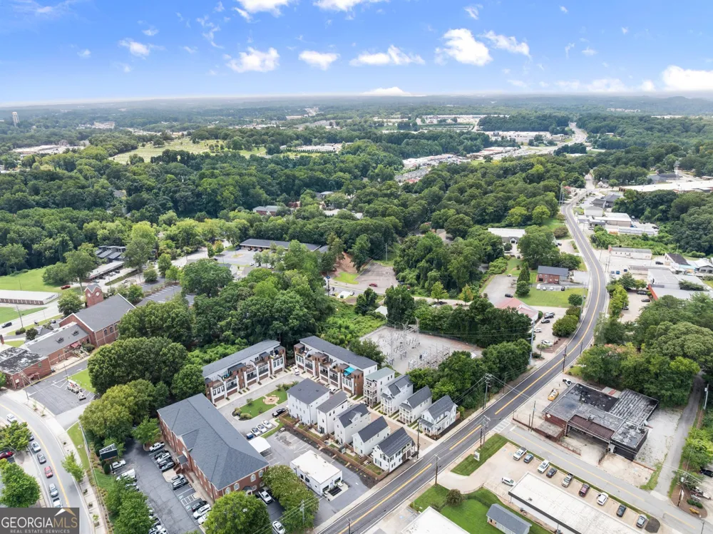 317 Clarendon CT Gainesville, GA 30501