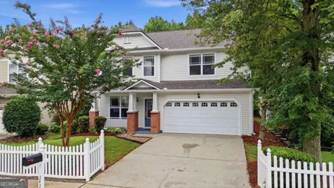 3434 Old Towne LN