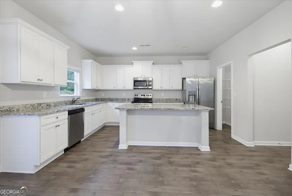 676 Ragan CT Social Circle, GA 30025