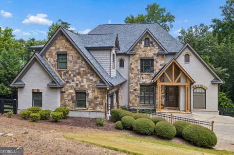 3330 Chimney Point DR