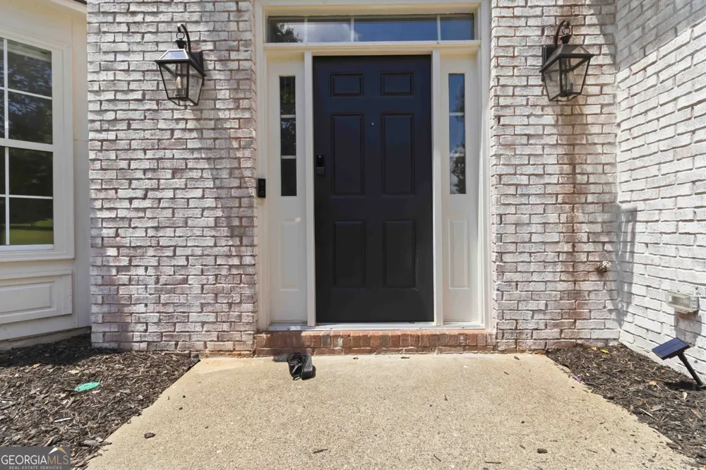 7175 Valance Lane Cumming, GA 30040