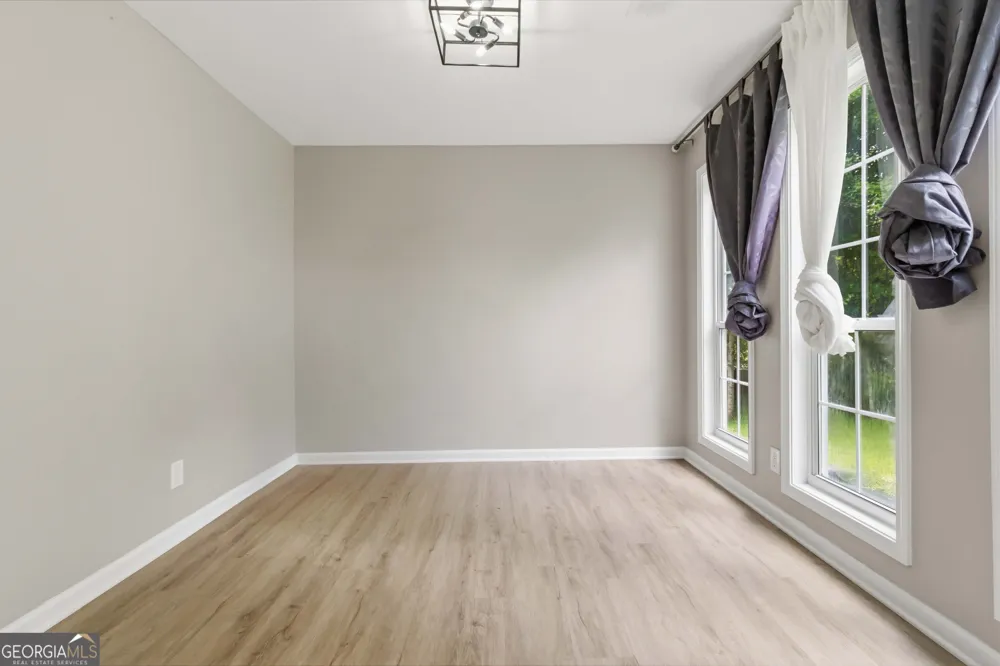 7175 Valance Lane Cumming, GA 30040