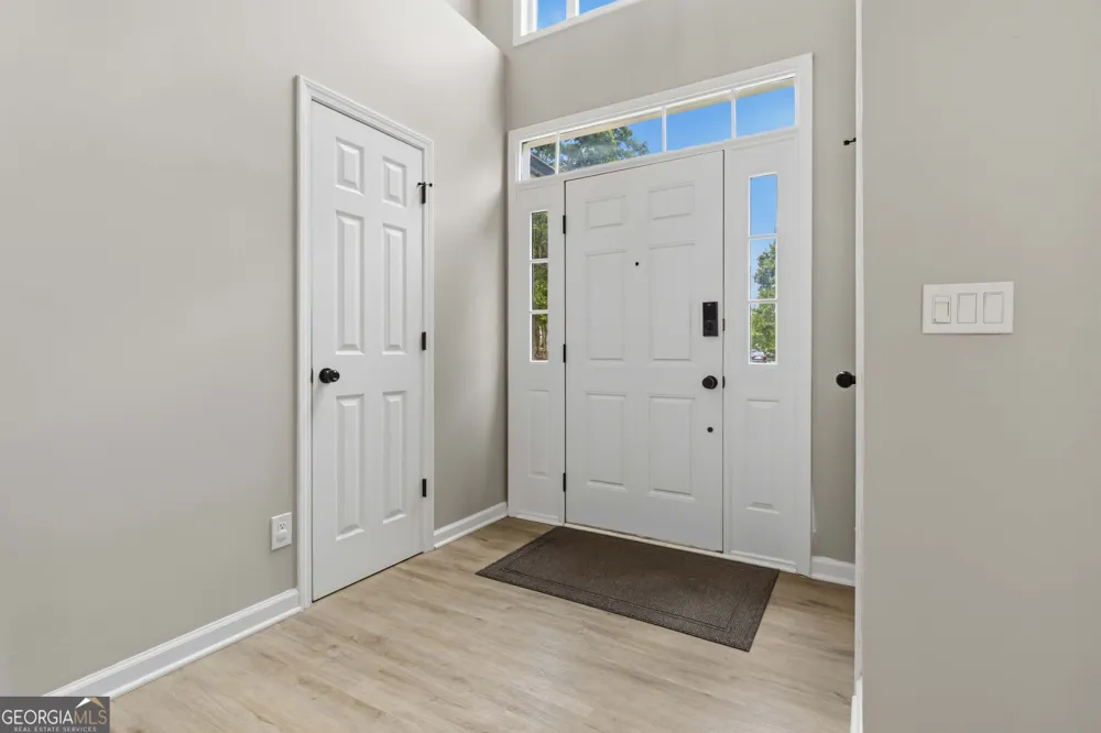 7175 Valance Lane Cumming, GA 30040
