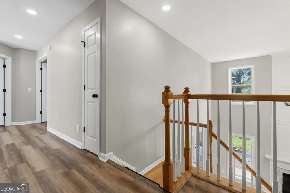 7175 Valance Lane Cumming, GA 30040