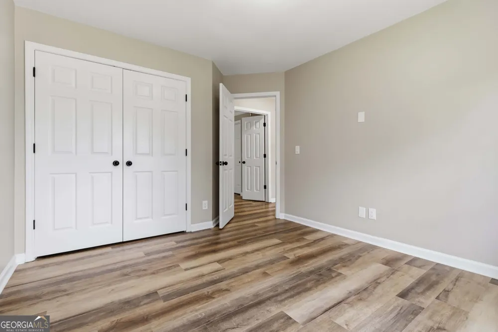 7175 Valance Lane Cumming, GA 30040