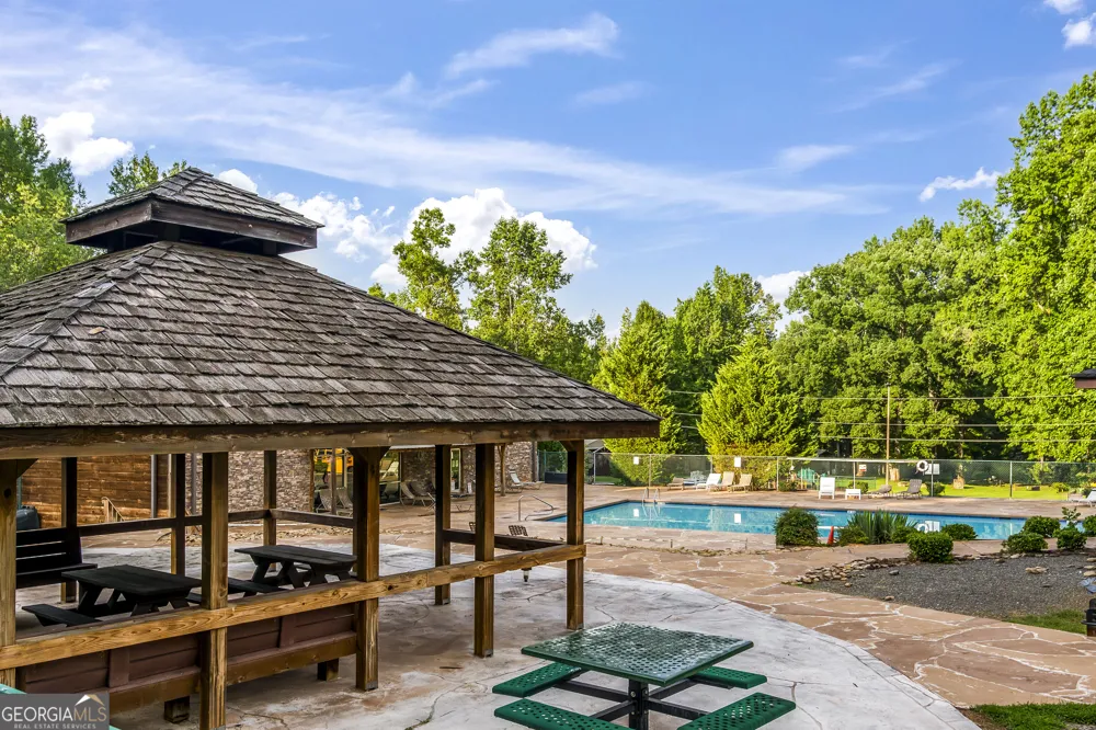 1652 Sable CT Talking Rock, GA 30175