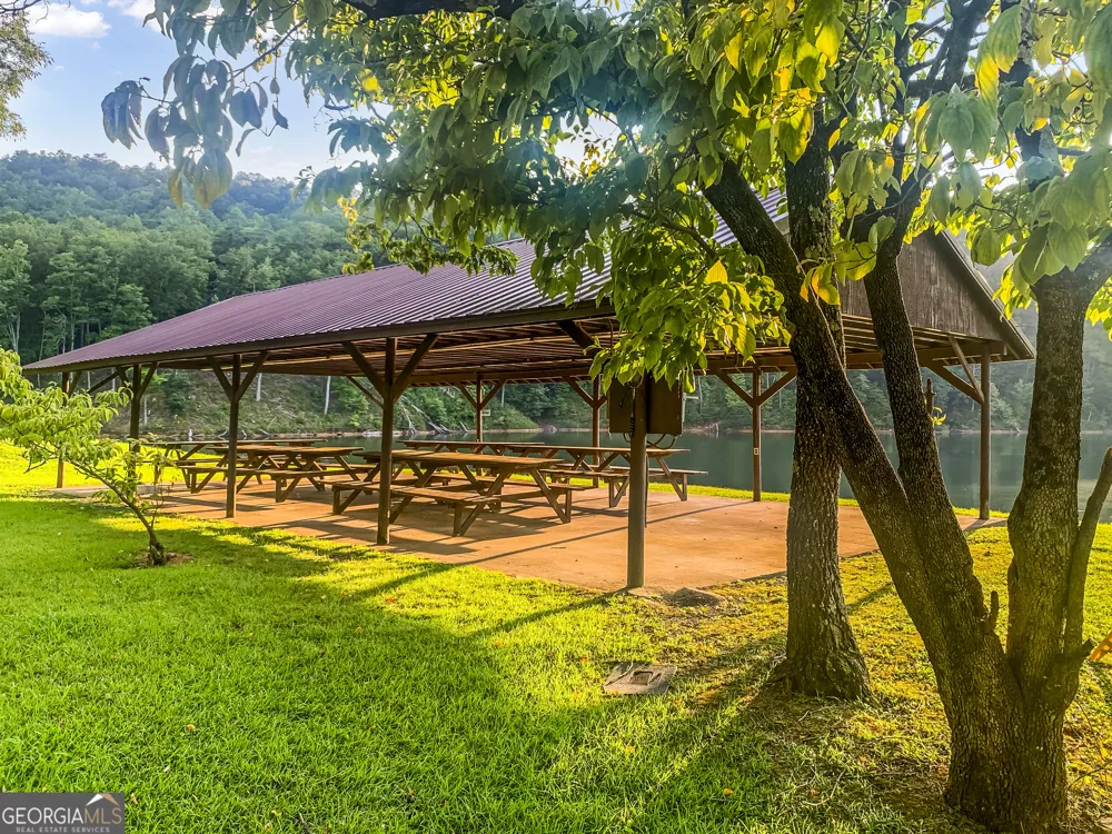 1652 Sable CT Talking Rock, GA 30175