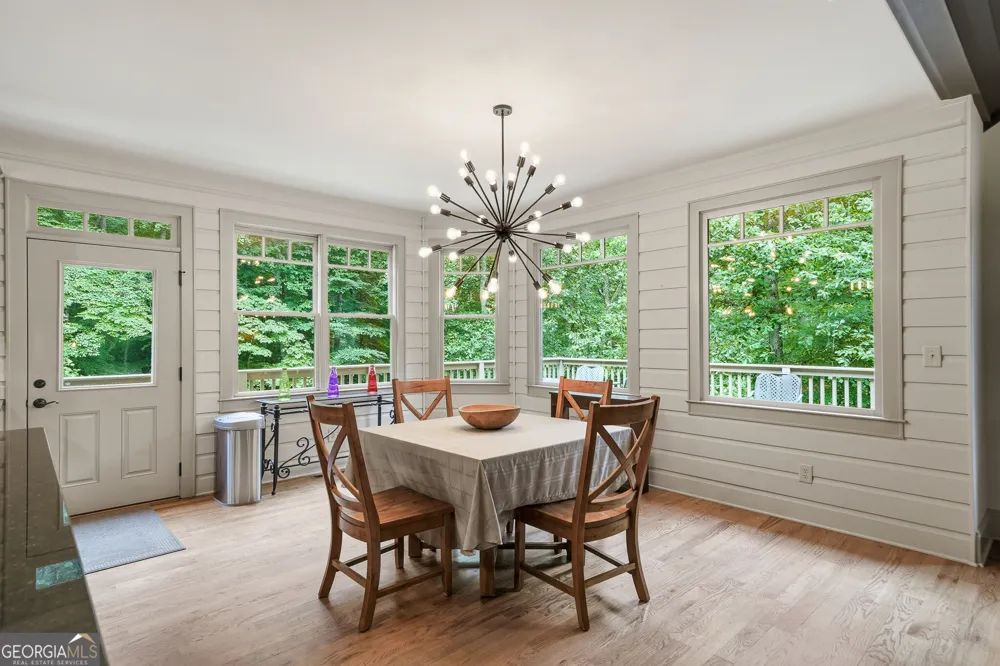 1117 Rambling RD Fairmount, GA 30139