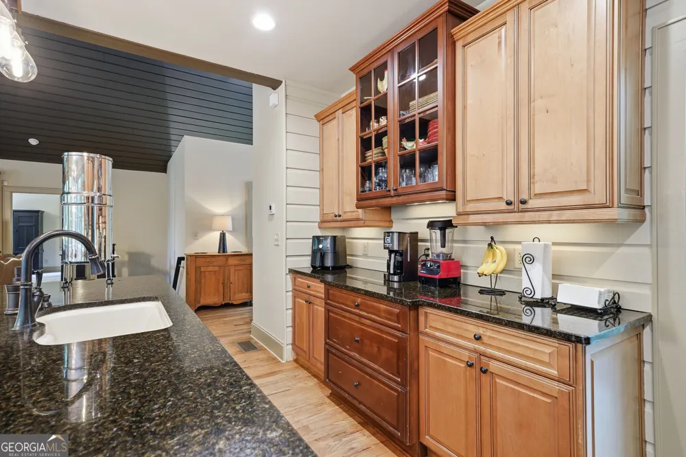 1117 Rambling RD Fairmount, GA 30139
