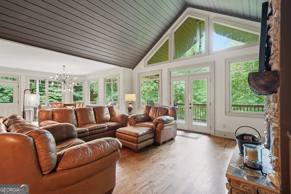 1117 Rambling RD Fairmount, GA 30139