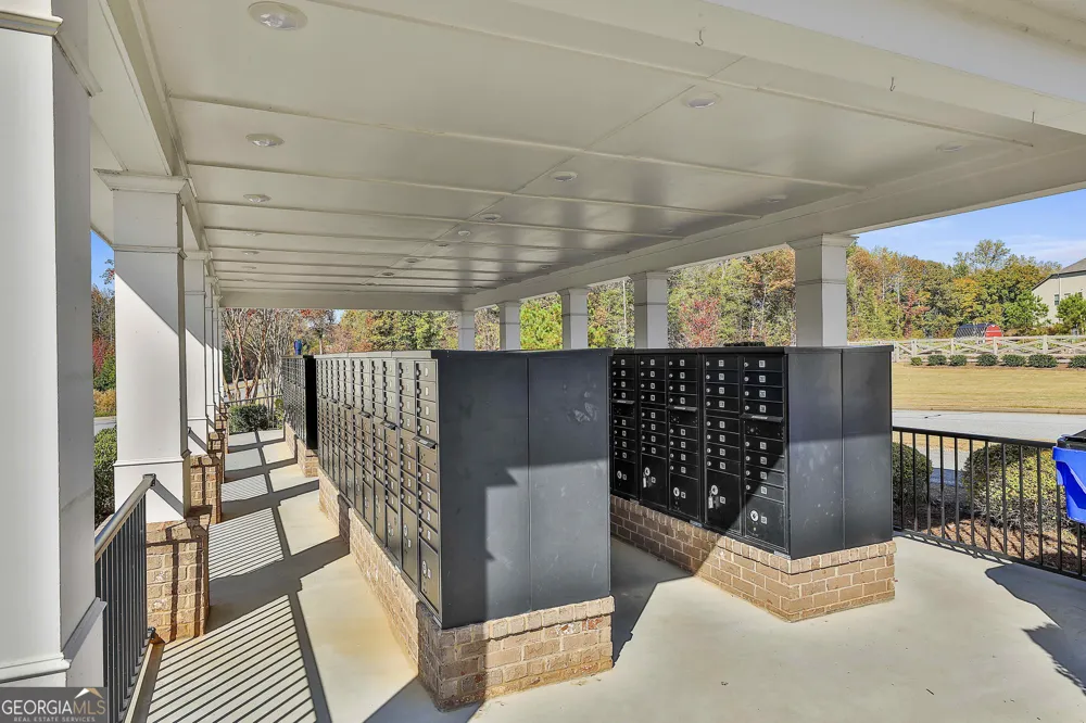 222 Silver Maple CT Peachtree City, GA 30269