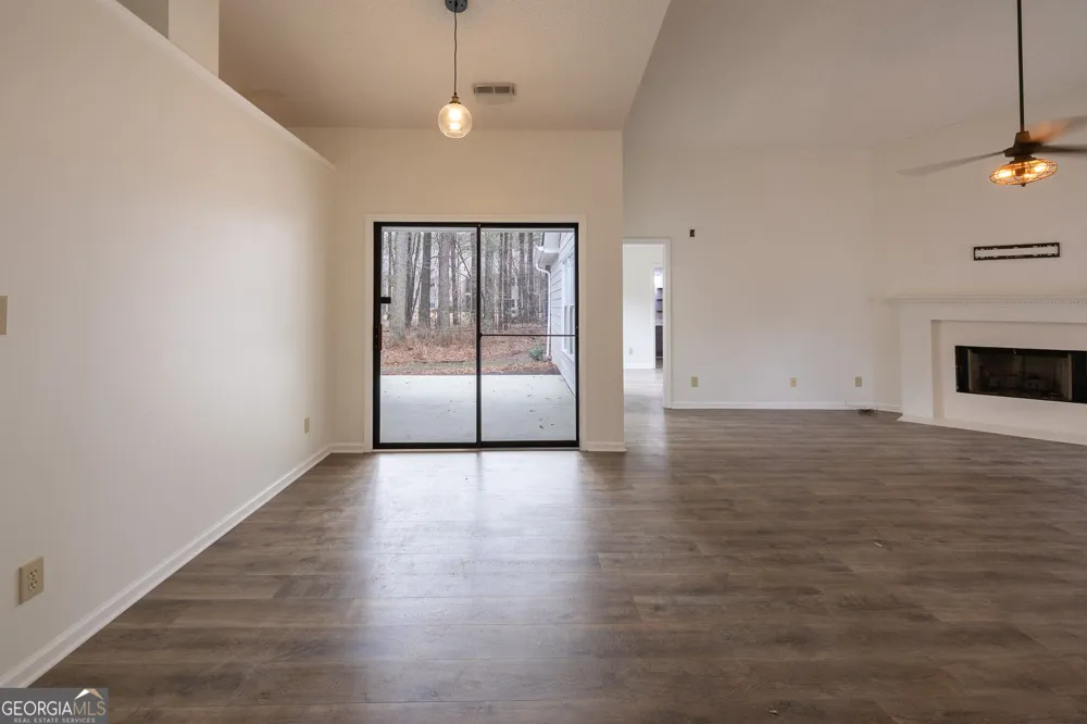 112 Glendale DR Peachtree City, GA 30269