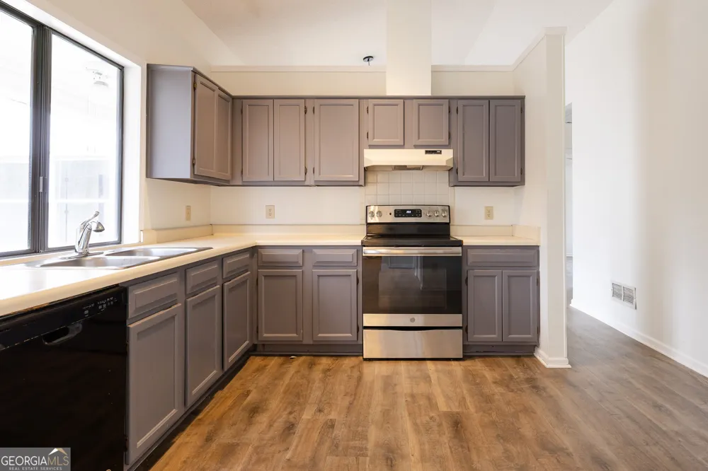 112 Glendale DR Peachtree City, GA 30269