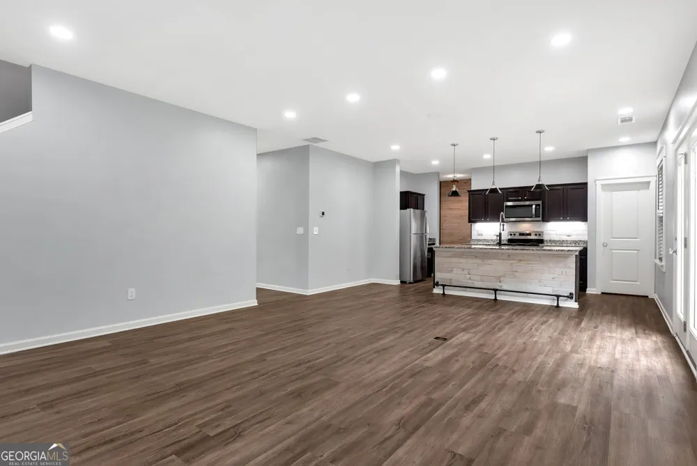 1183 Hudson CT Bethlehem, GA 30620