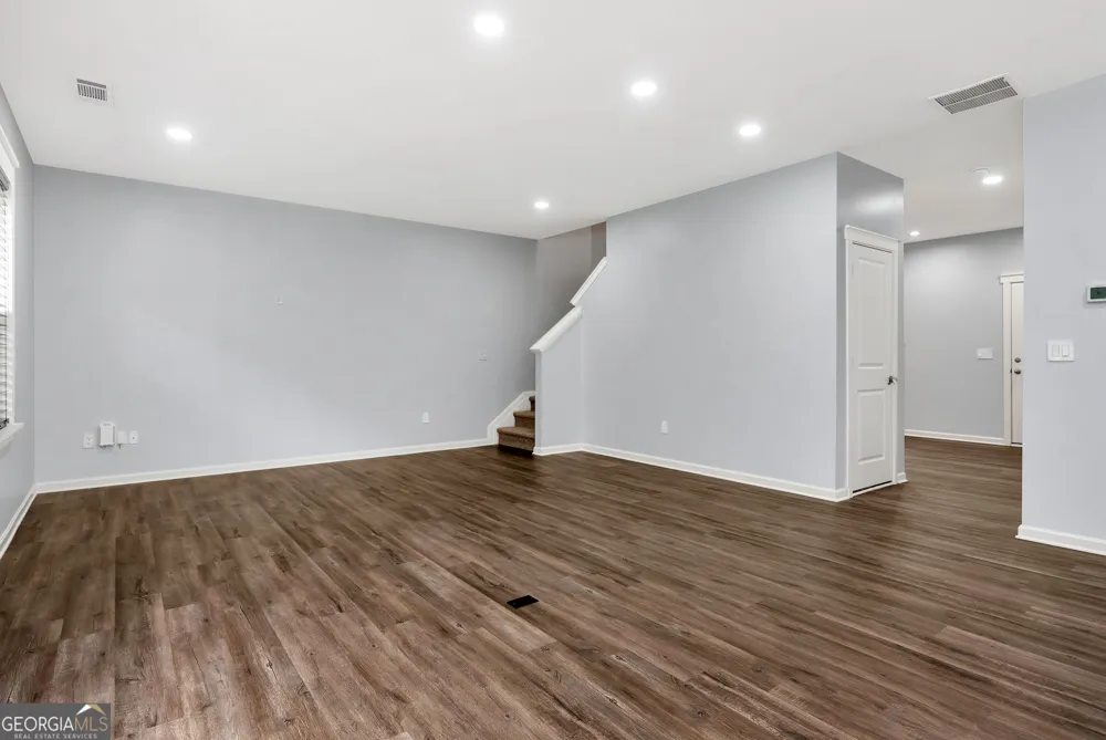 1183 Hudson CT Bethlehem, GA 30620