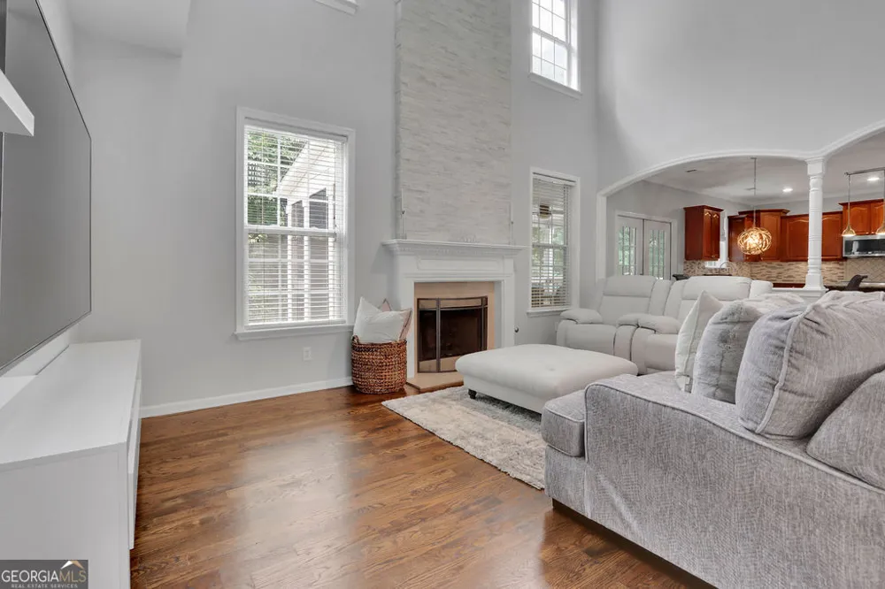 923 Van Briggle PATH NE Sugar Hill, GA 30518