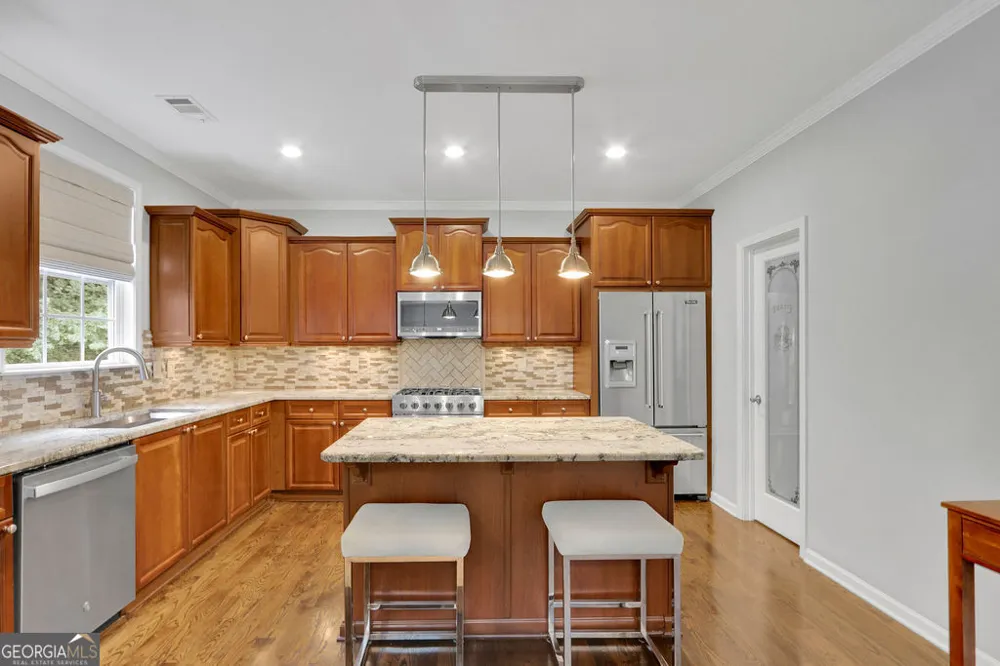 923 Van Briggle PATH NE Sugar Hill, GA 30518