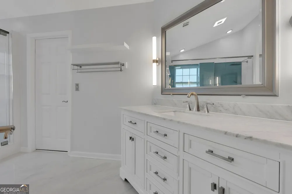 923 Van Briggle PATH NE Sugar Hill, GA 30518