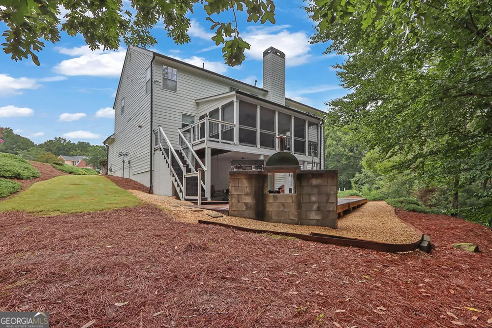 923 Van Briggle PATH NE Sugar Hill, GA 30518