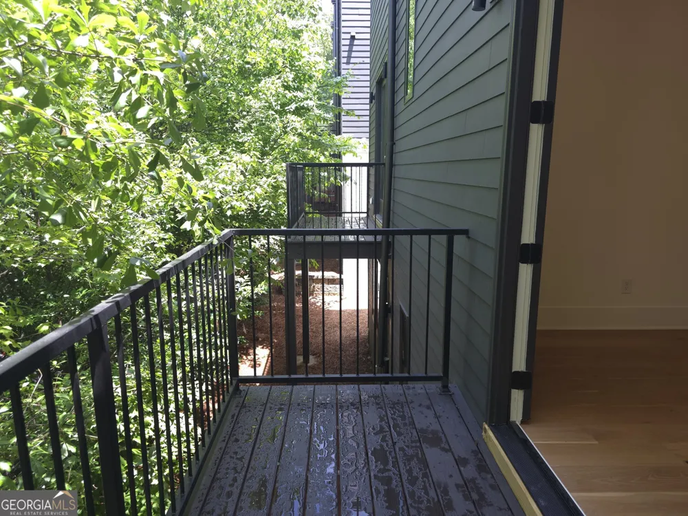 422 Cedar Dust DR Decatur, GA 30030