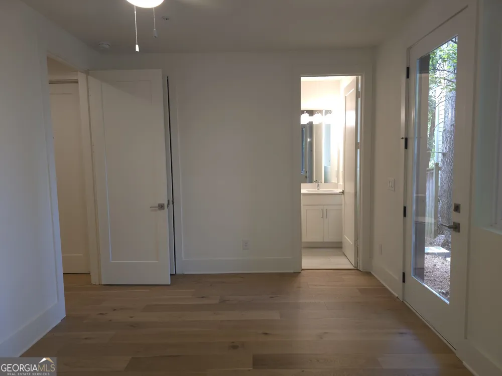 422 Cedar Dust DR Decatur, GA 30030