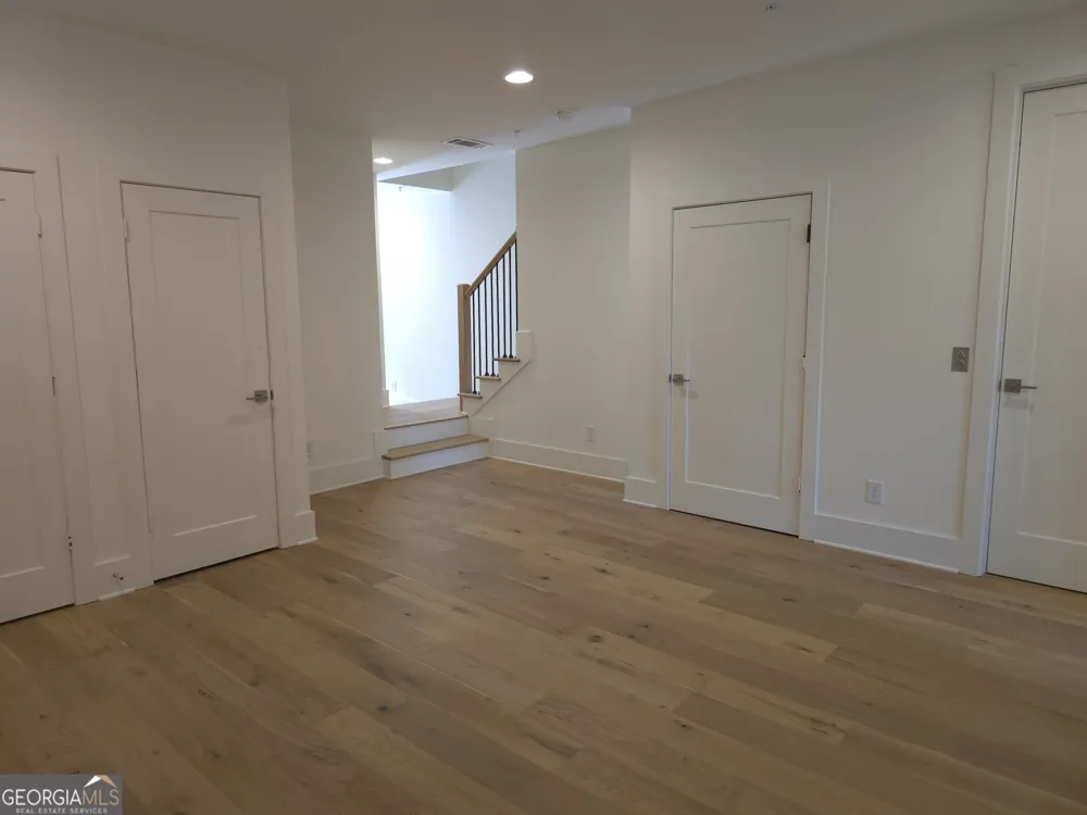 422 Cedar Dust DR Decatur, GA 30030