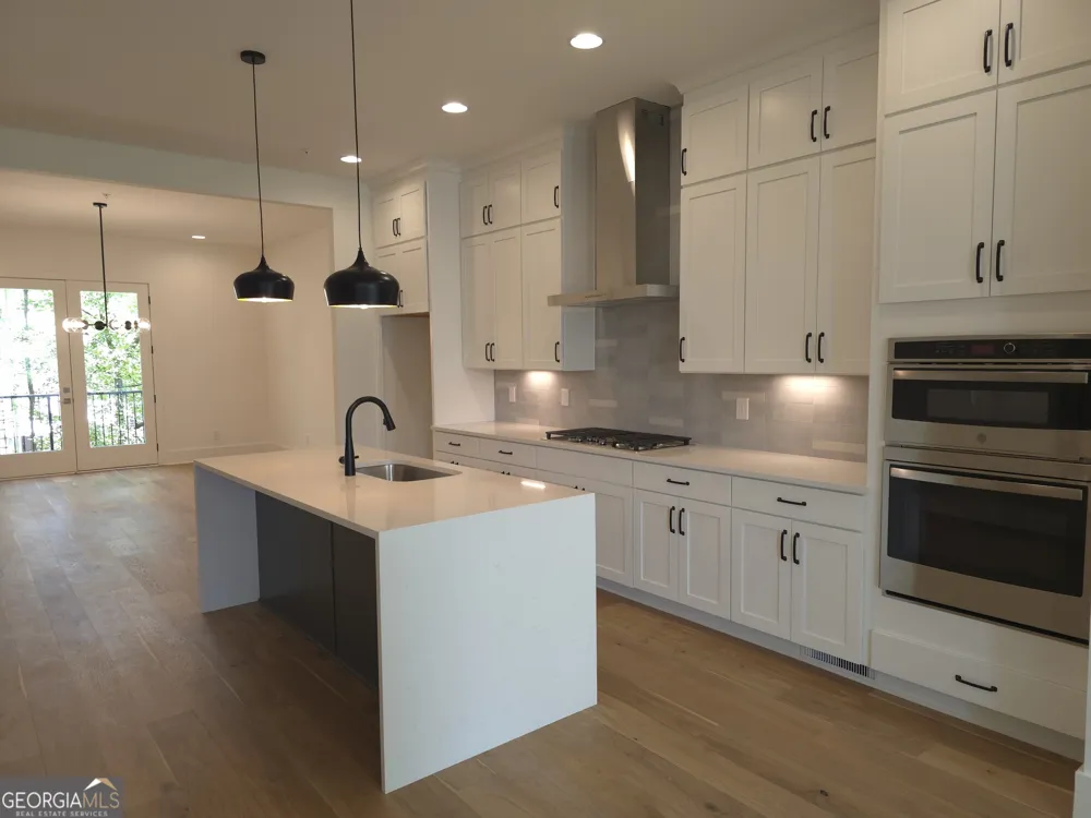 422 Cedar Dust DR Decatur, GA 30030