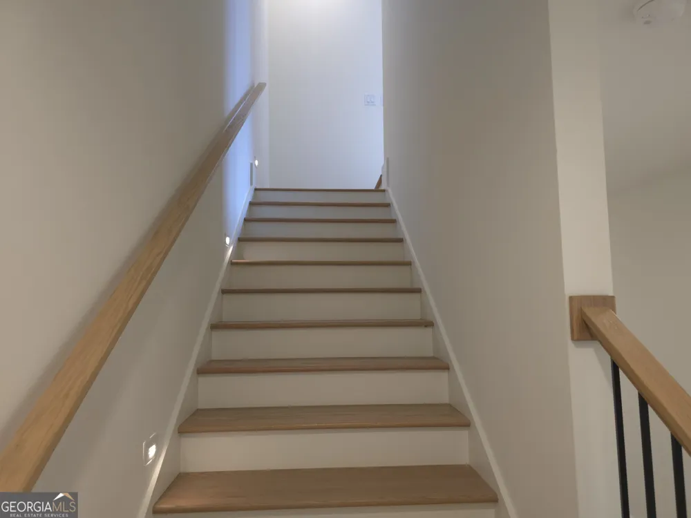 422 Cedar Dust DR Decatur, GA 30030